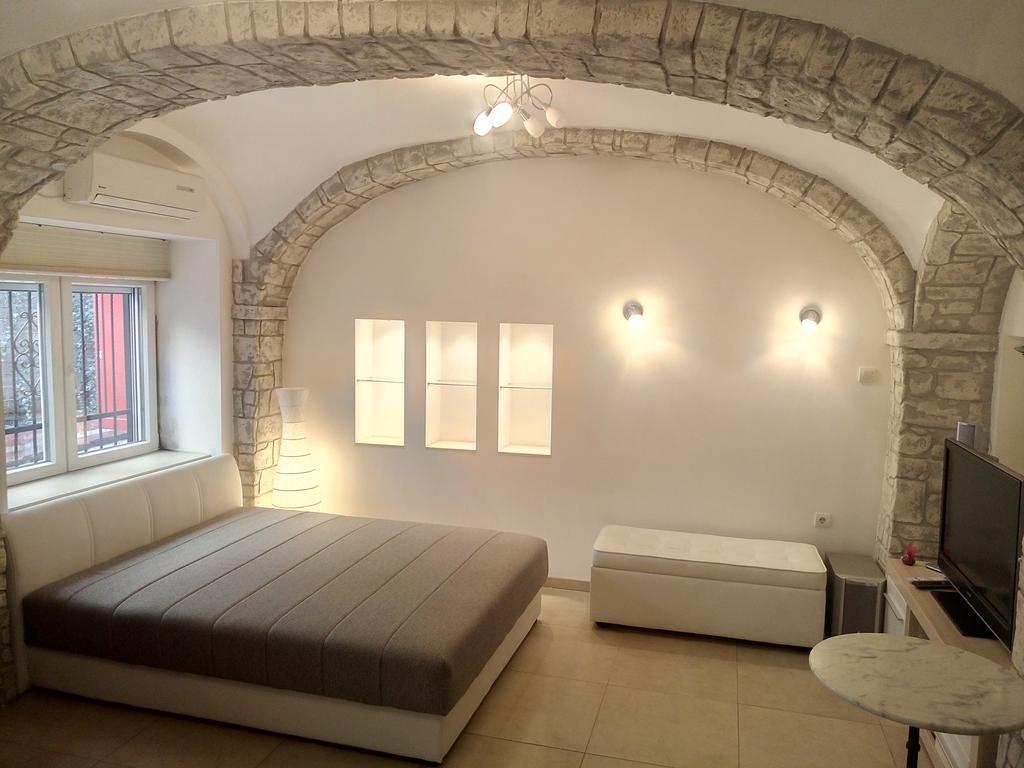Apartment Zemun Old Town Center Beograd Bagian luar foto