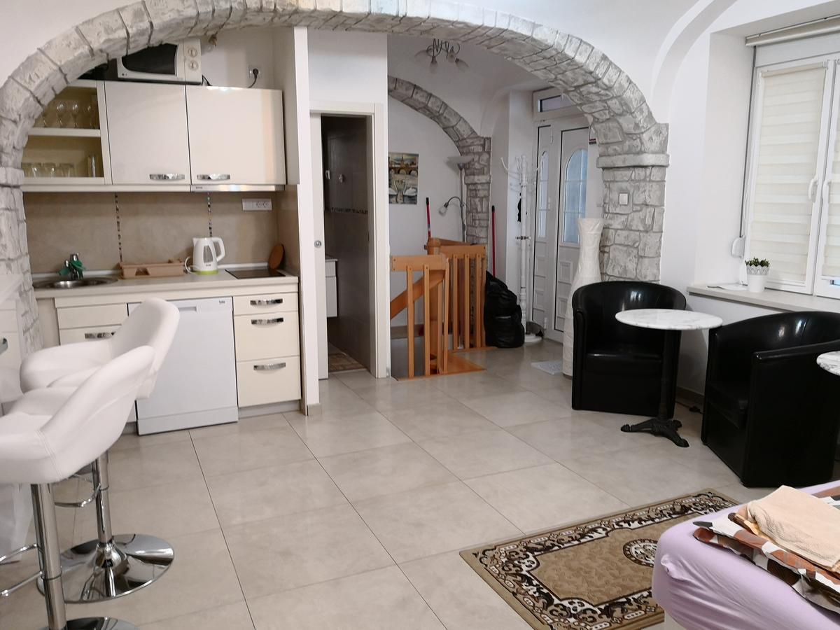 Apartment Zemun Old Town Center Beograd Bagian luar foto