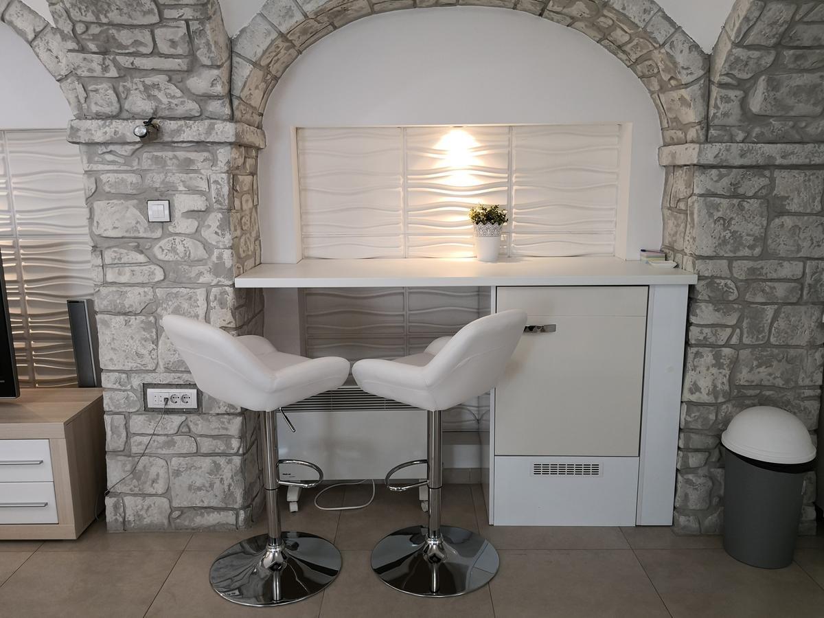 Apartment Zemun Old Town Center Beograd Bagian luar foto