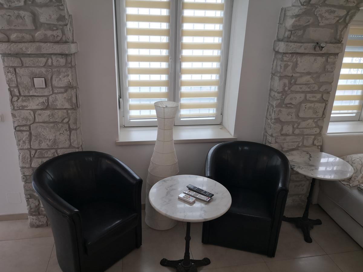 Apartment Zemun Old Town Center Beograd Bagian luar foto
